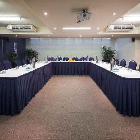 Canberra Parklands Central Apartment Hotel Official Екстериор снимка