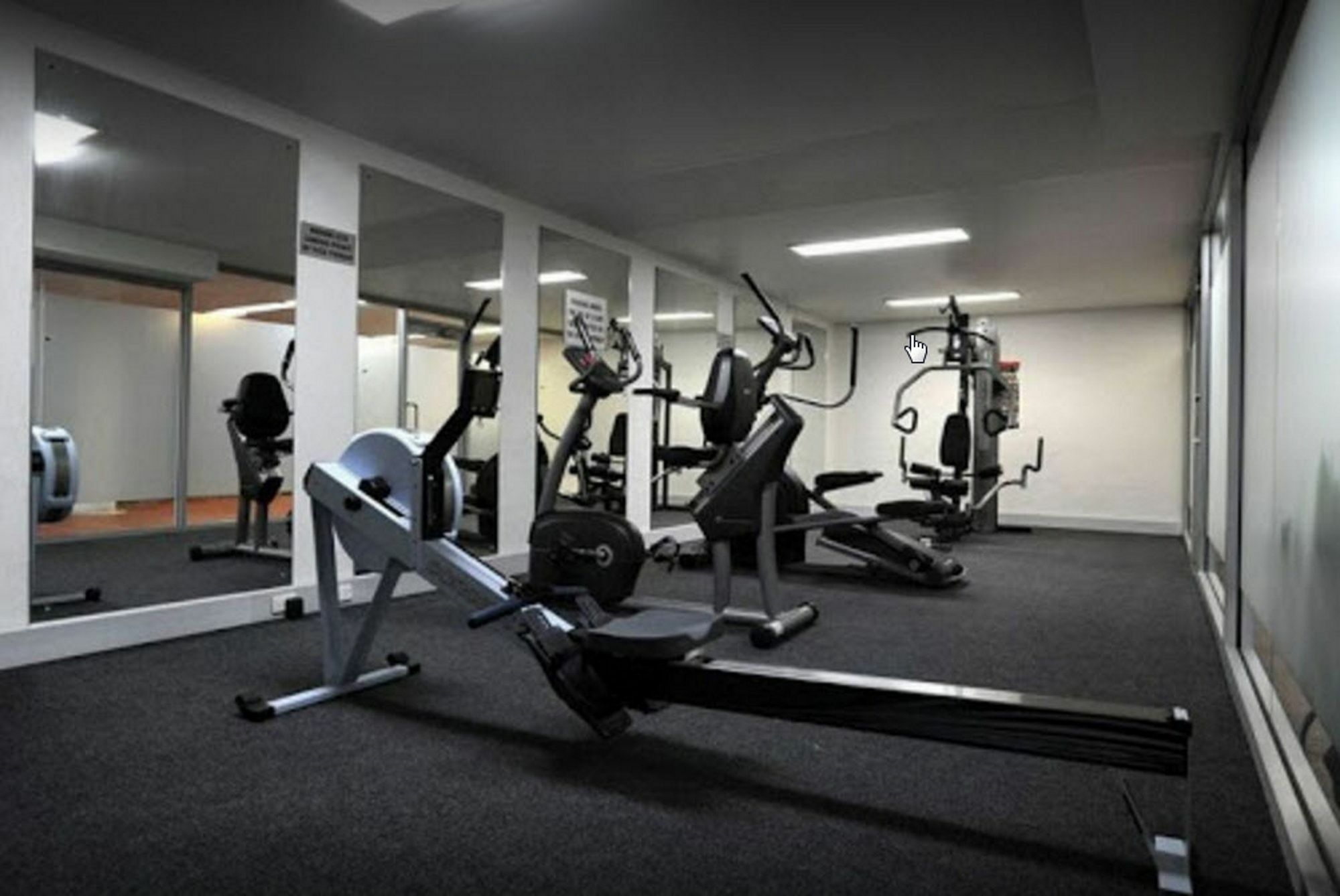 Canberra Parklands Central Apartment Hotel Official Екстериор снимка
